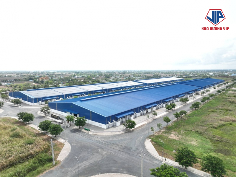 Vị trí KCN Phước Đông gần TP.HCM và cửa khẩu Mộc Bài thuận tiện cho vận chuyển và xuất khẩu