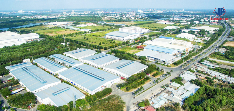 Quyền và nghĩa vụ của các bên trong hợp đồng thuê đất giúp đảm bảo quyền lợi và tránh tranh chấp pháp lý