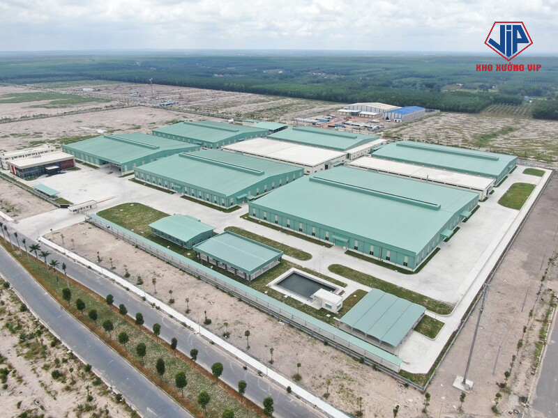 Khoxuongvip đồng hành tin cậy giúp bạn thuê xưởng tại KCN SIKICO nhanh chóng và hiệu quả.